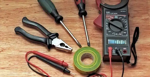 Home electrical inspection using professional testing and diagnostic tools in Nashville, TN