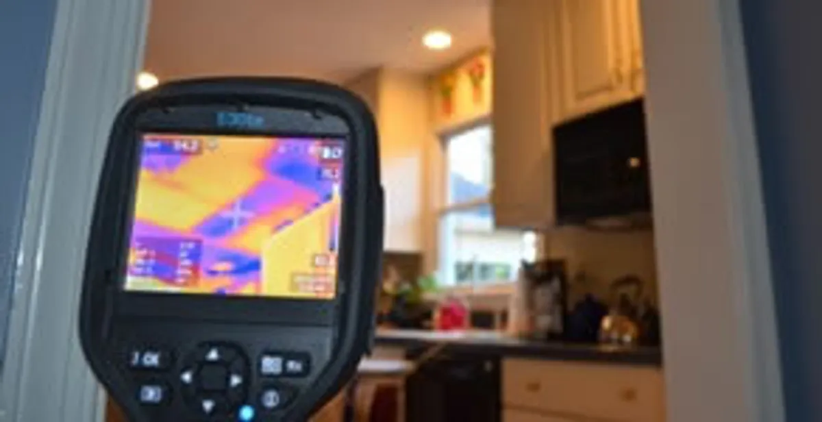 home energy audit service using thermal imaging to evaluate electrical efficiency inside a home in Nashville, TN