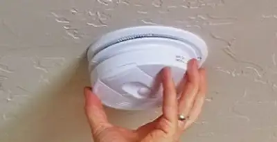 Smoke detector installation service ensuring home safety in Nashville, TN
